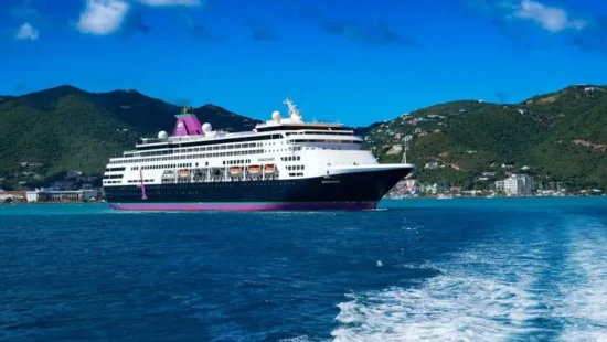 Cruiseship Renaissance