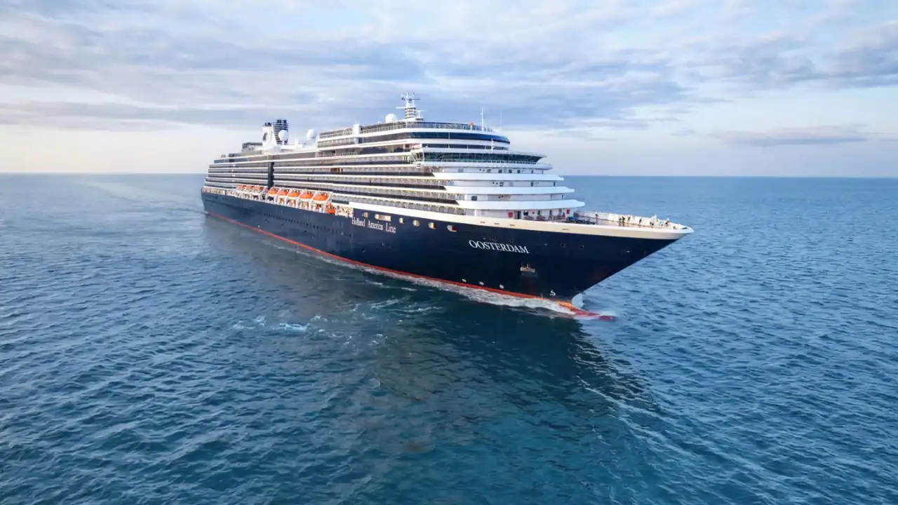 MS Oosterdam Holland America Line